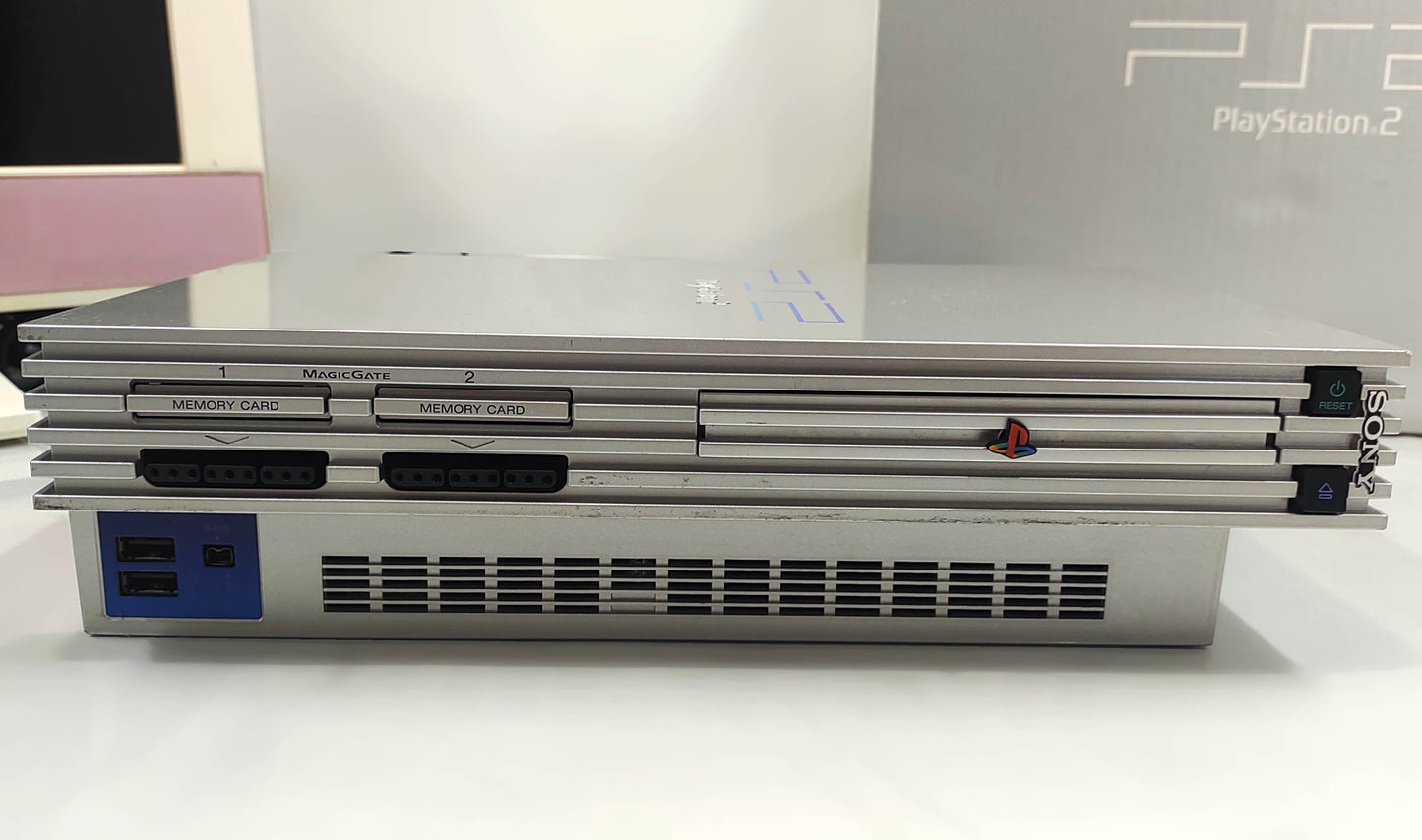 Sony Playstation 2 SCPH39000 Silver Limited Edition - FRETE GRÁTIS!