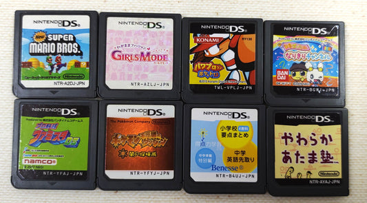 Lote com 8 Jogos Japoneses para Nintendo DS + Estojo de Transporte